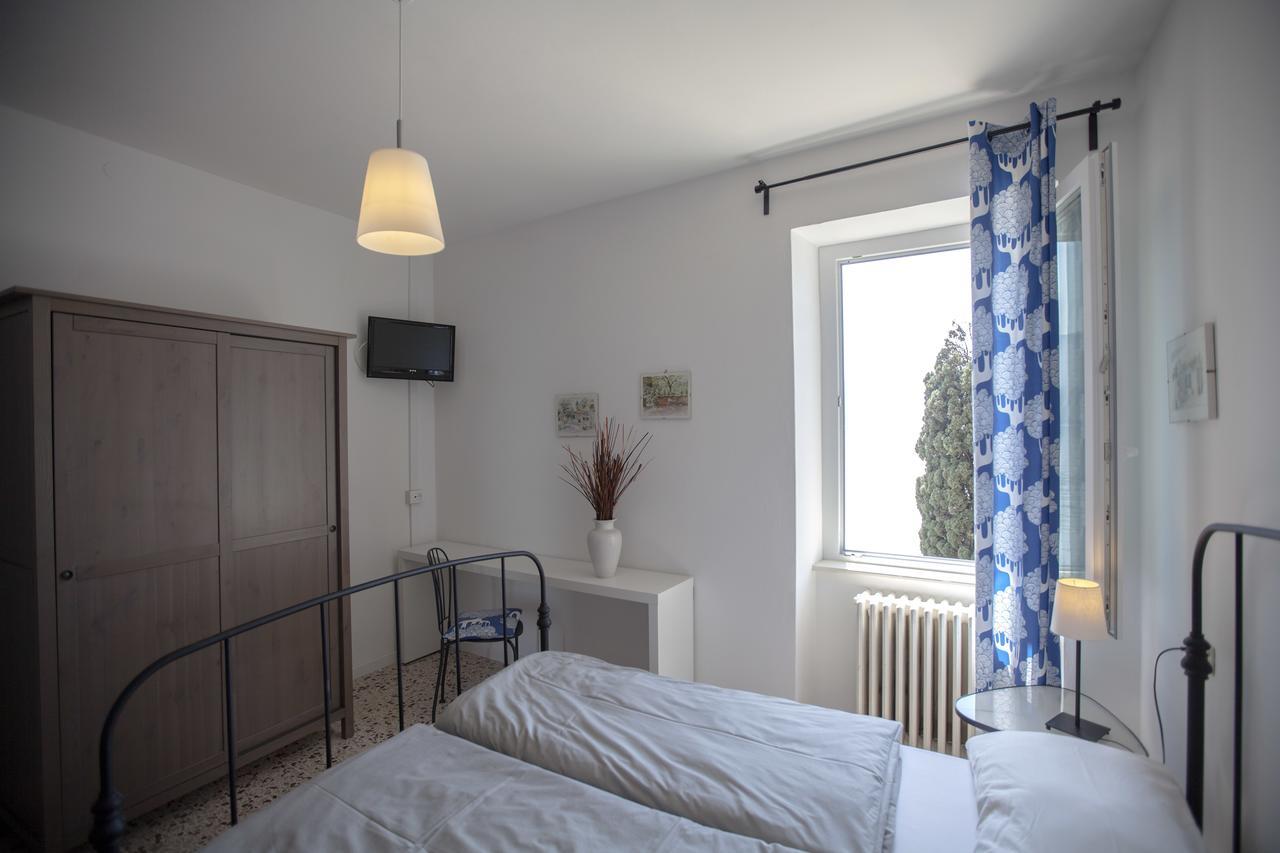 Pra De La Fam Bed & Breakfast